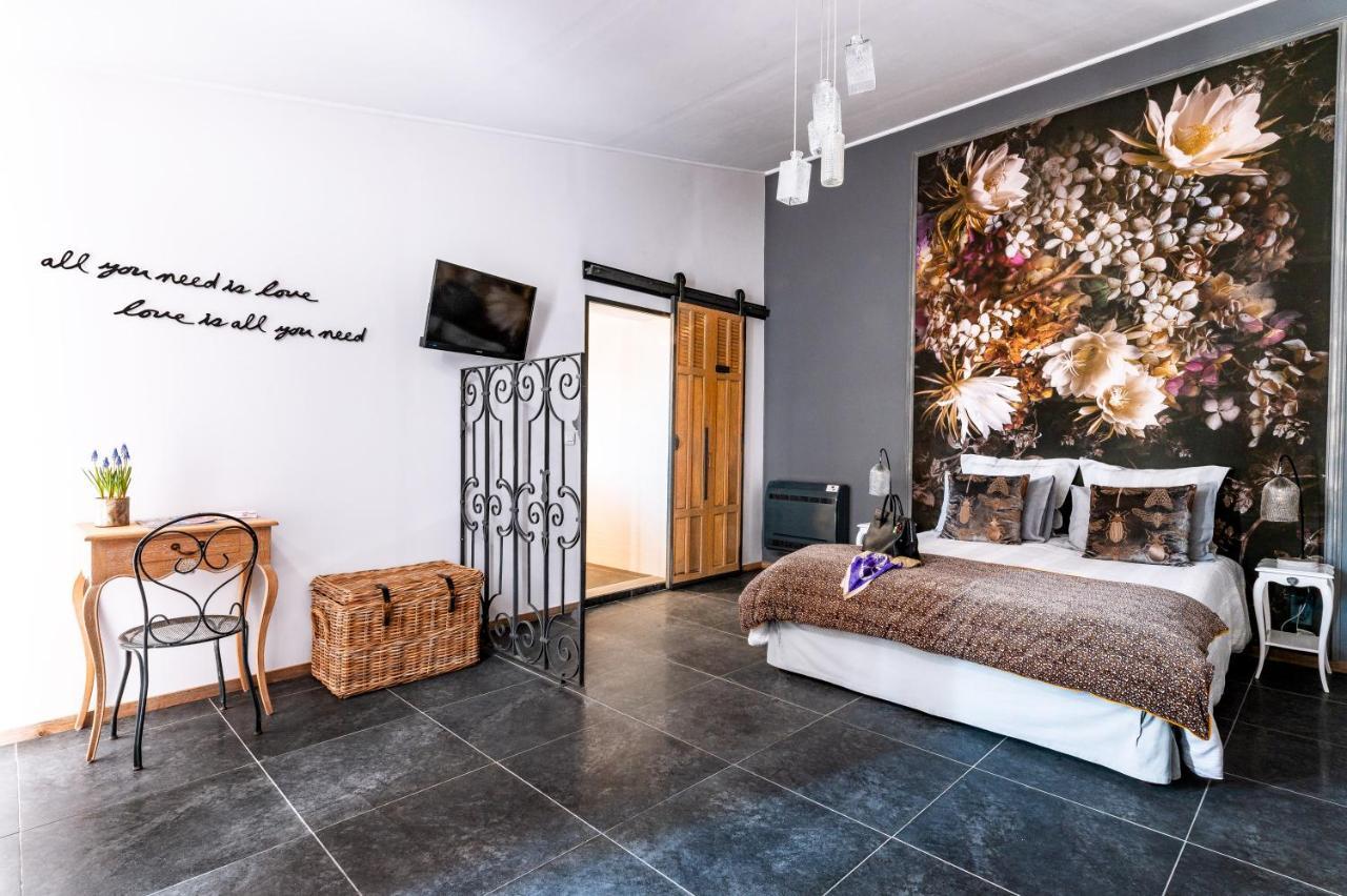 Châteaurenard Sous Les Platanes B&B المظهر الخارجي الصورة
